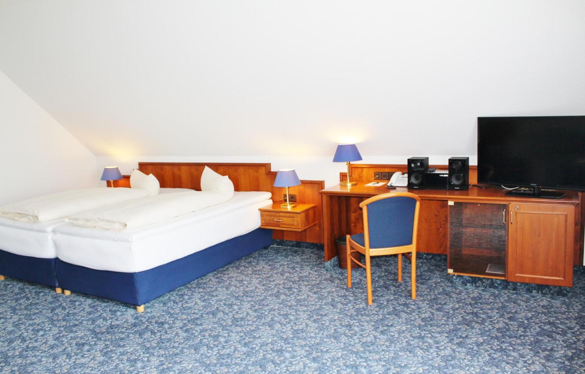 Classic Double Room