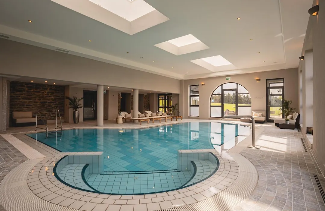 Naturhotel Sachsenbaude Oberwiesenthal - Indoor-Pool&Outdoor-Whirlpool-1